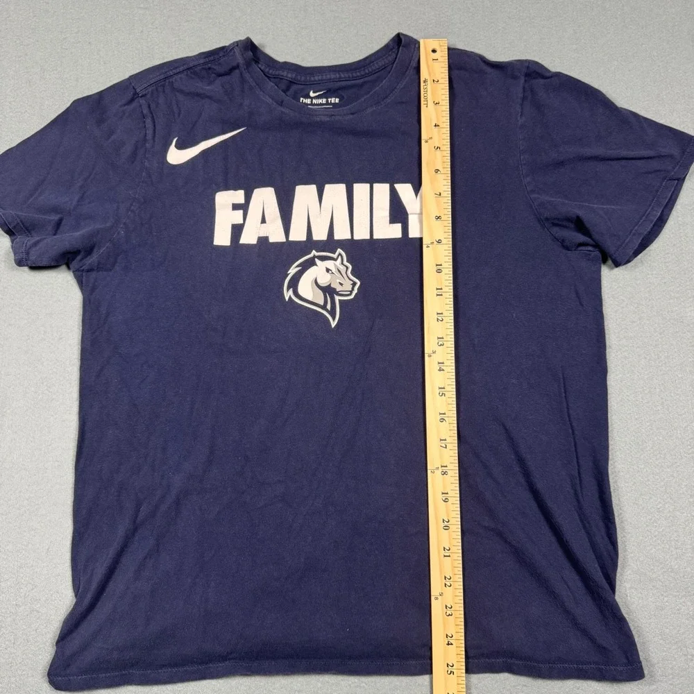 Nike Family Horse Mascot Graphic T-Shirt Mens Large Navy Blue Crewneck‎ Tee